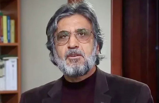 Gazeteci-yazar Akif Emre, vefatının 8. yıl dönümünde anılıyor