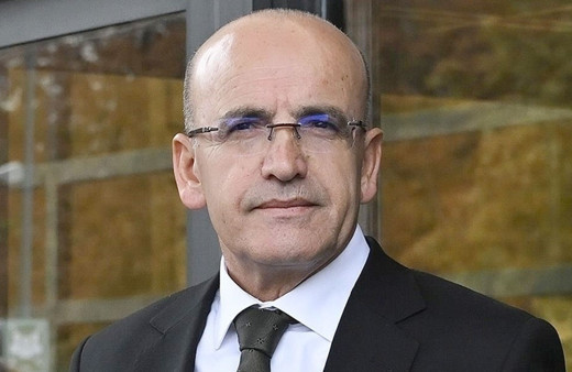 Mehmet Şimşek rakamları paylaştı: Yatırımcı güveni güçlü şekilde sürüyor