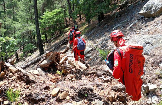 Çanakkale'de kaybolan müdür yardımcısının cansız bedenine ulaşıldı