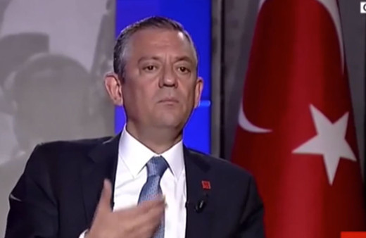 CHP lideri Özgür Özel: Balyozlarla gişeleri kırdığımız günü hayal ediyorum