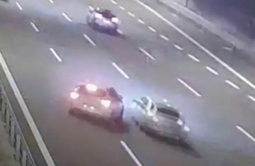 Kuzey Marmara Otoyolu'nda dehşete düşüren kaza! 9 yaşındaki çocuk yola savruldu