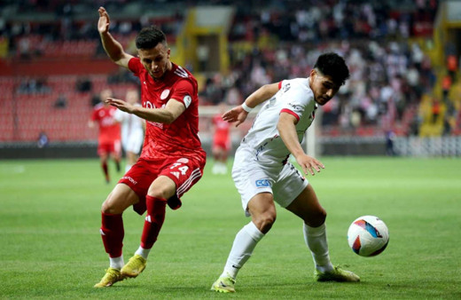 Vanspor penaltılarla 1. Lig’de