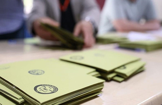 Cumhurbaşkanı anketi gündem oldu! Zirvedeki isme bakın rakiplerine büyük fark attı