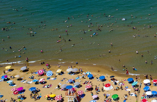 Mehmet Nuri Ersoy ücretsiz girişli plajları açıkladı! Sayı 19'a yükseliyor