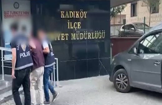 Sosyal medyada canlı yayın yapan kadını taciz etti! İfadesinde bakın ne dedi