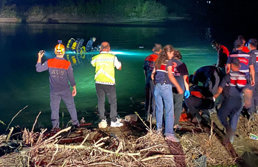 Antalya'da balık tutmaya giden genç hayatını kaybetti