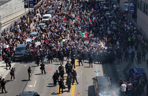 Los Angeles sokakları alev alev gösteriler 3. günde şiddetleniyor