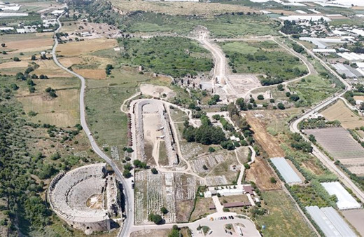 Şişecam, Perge Antik Kenti kazılarına sponsor oldu