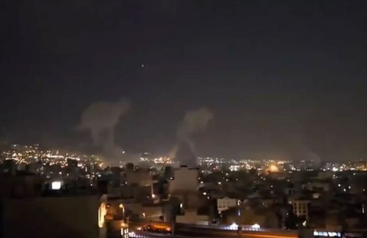 İsrail'den Tahran'a saldırı! İran ordusu 10 'düşman' uçağını düşürdü