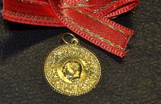 İsrail-İran çatışması sonrası altın fiyatlarına bakın! Gram altın için olay olacak tahmin, tarihi de söyledi