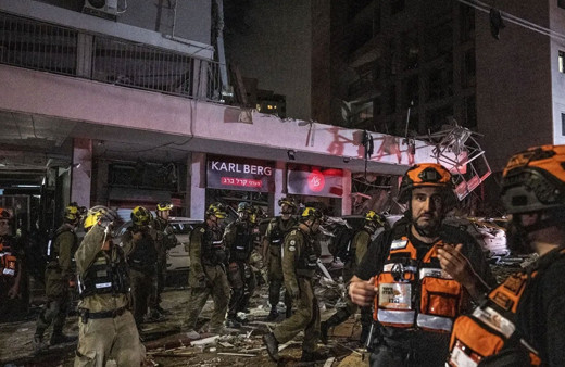 İran, İsrail televizyonlarına "tahliye" uyarısı yaptı