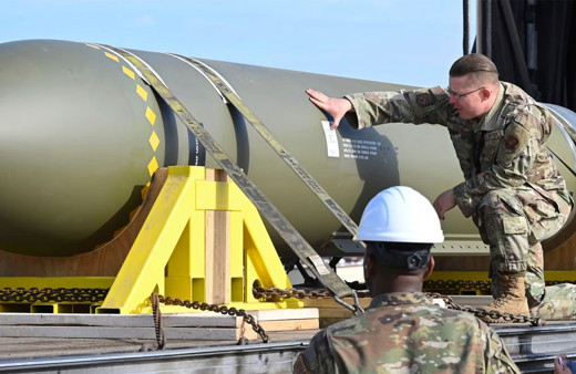 ABD'nin İran'da denemek için can attığı silah! Dağı deliyor sadece 20 tane var