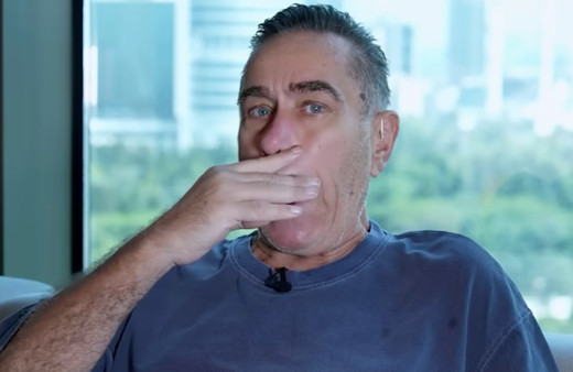 Sabri Ugan kanser olduğunu anlattı! Eşi ve oğlundan söz ederken gözleri doldu