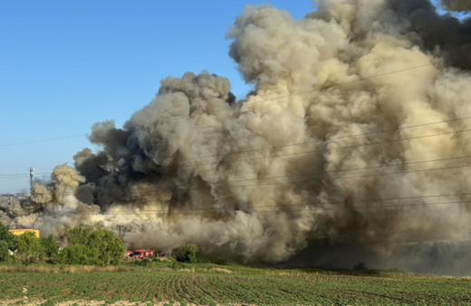 İstanbul'da lojistik deposunda yangın