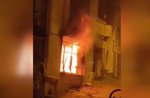 Esenyurt'ta 5 katlı binada yangın dehşeti