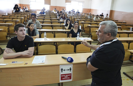 YKS'nin ilk oturumu TYT sona erdi