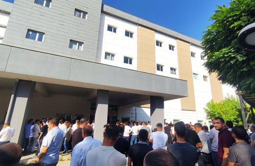 Batman'da bilirkişi heyeti kaza yaptı 5 kişi öldü! Müze müdürü ve öğretim üyeleri var