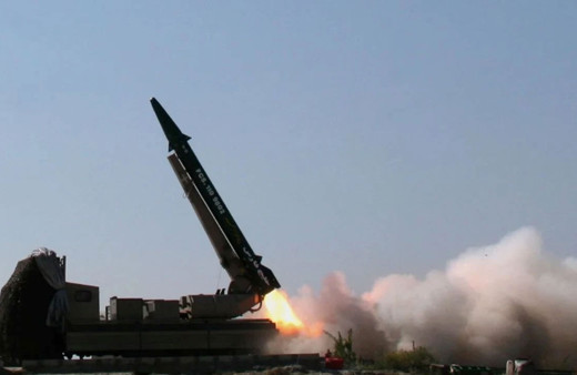 İran’dan Katar ve Irak’taki ABD üslerine füze saldırısı