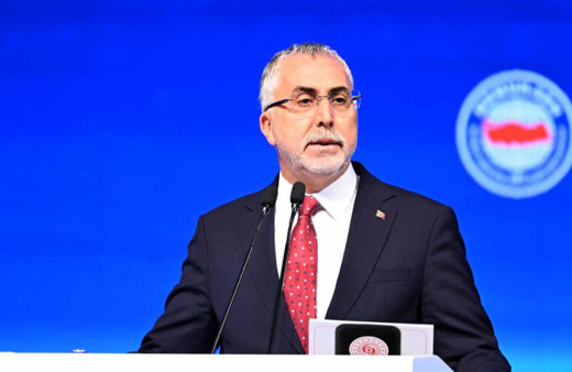 Bakan Işıkhan’dan Memur-Sen’in 30. yılında birlik ve vefa mesajı