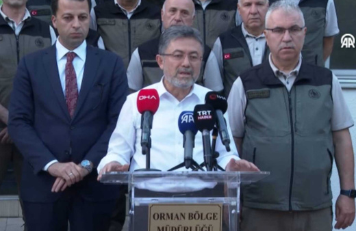 Bakan Yumaklı'dan orman yangınlarına ilişkin açıklama