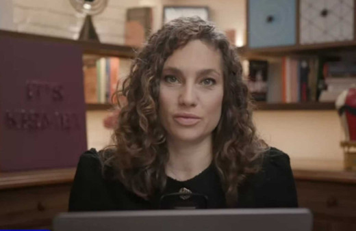 Nevşin Mengü'den şok çıkış! O manşet hoşuna gitmedi...