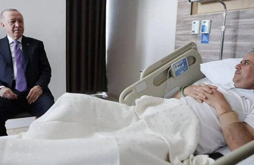 Erdoğan, Hasan Basri Yalçın'ı hastanede ziyaret etti