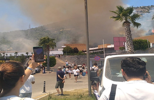 Bodrum da yanıyor! İş yerlerine çok yakın, panik büyük