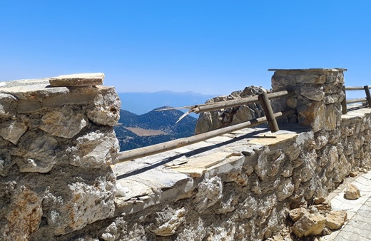 Fethiye'de İsviçreli yamaç paraşütçüsü yola düşüp öldü