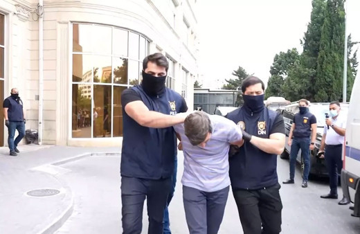 Azerbaycan'da Putin'i çıldırtacak görüntü: 2 istihbaratçı gözaltına alındı!