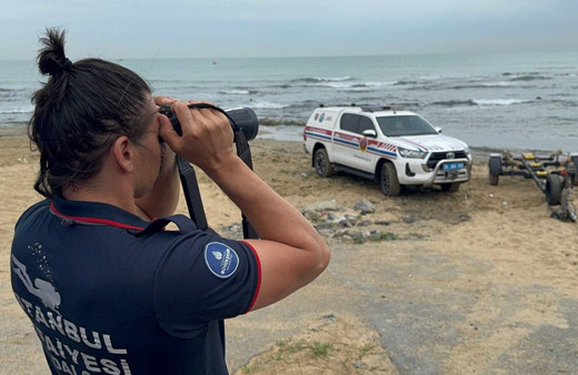 Sarıyer'de denizde kaybolan 2 genç aranıyor