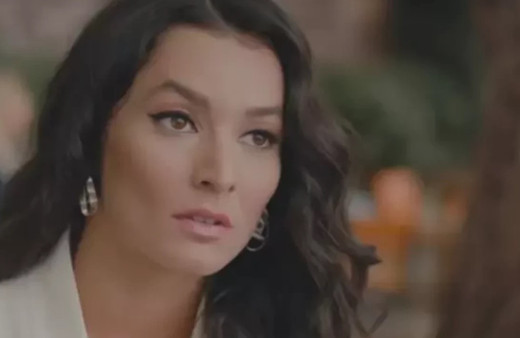 Ünlü güzel Ayşe Akın Squid Game yıldızı ile aşk yaşıyor! "Oyuncu olmadan önce tanıyorduk"