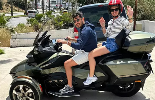 Pelin Karahan'ın motosiklet keyfi! Fiyatı dudak uçuklattı...