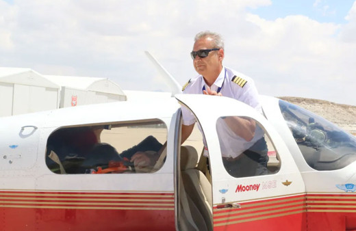 Bayburt-Erzurum sınırında içerisinde 2 kişinin bulunduğu uçak kaza kırıma uğradı!