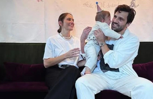 Yeni baba olmuştu! Oyuncu Kaan Urgancıoğlu oğlu Ardıç ile fotoğraf paylaştı!