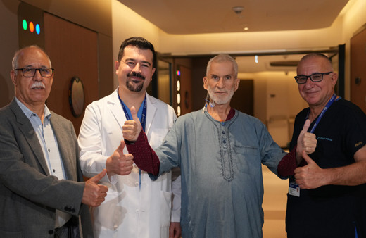 Hem kalbi hem umudu tıkalıydı, Türkiye'de hayata tutundu