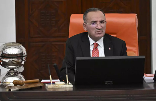 Bekir Bozdağ'ı Meclis'te kızdıran AK Partili! ‘O arkadaşımız dışarı çıksın’