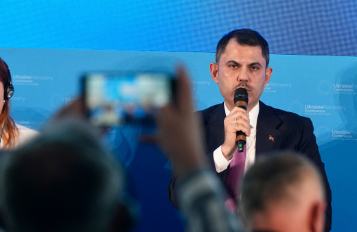 Bakan Murat Kurum, asrın inşa seferberliğini dünyaya anlattı