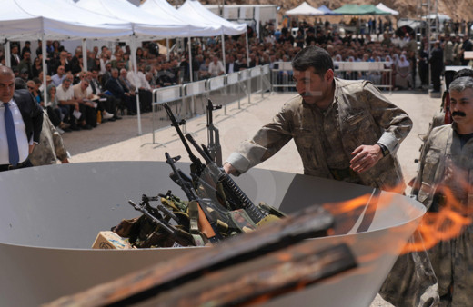 AK Parti'den silah bırakmayla ilgili ilk açıklama! Kritik eşik geçilmiştir