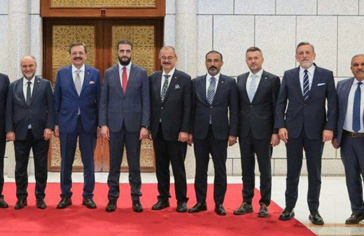 TOBB'dan Suriye çıkarması! Rıfat Hisarcıklıoğlu, Ahmed Şara ile bir araya geldi