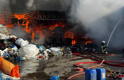 Ordu'da geri dönüşüm tesisinde yangın