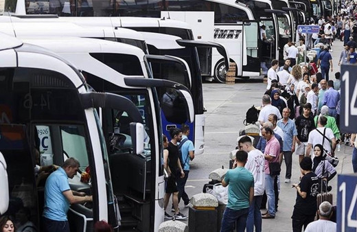 Türkiye'de geçen yıl yaklaşık 2,7 milyon kişi iller arasında göç etti