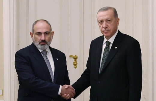 Paşinyan'dan Türkiye açıklaması: Savaşmamızı istiyorlar!