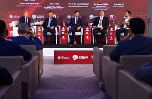 Saraybosna’da “Zaferin Adı Türkiye” paneli düzenlendi