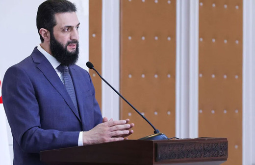 Ahmed Şara'dan ilk açıklama geldi: Şam'da kalıp Suriye'nin her karış toprağını savunacağım