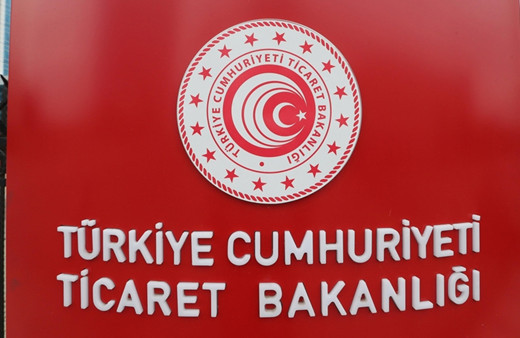 Ticaret Bakanlığı, 3 şirketin faaliyetini geçici süreyle durdurdu