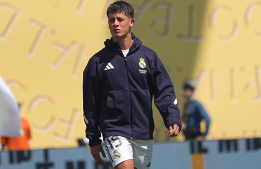 Arda Güler'e büyük onur! Yeni sezonda Real Madrid'da giyeceği forma numarası belli oldu iddiası