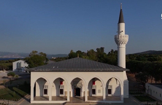 Cumhurbaşkanı Erdoğan, Milli Savunma Üniversitesi'ne bağlı birimlerdeki camilerin açılışını yaptı