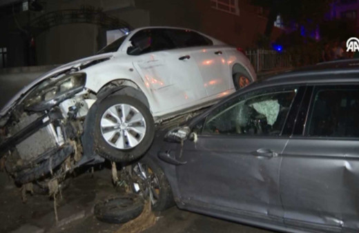 Ankara’da sağanak ve fırtına hayatı felç etti