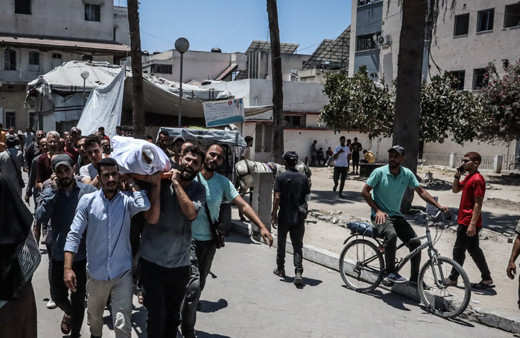 İsrail yardım bekleyen Filistinlilere ateş açtı! 30 kişi hayatını kaybetti