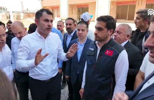 Bakan Kurum deprem bölgesinde müteahhitleri uyardı: "Toplantı yapmayın, iş yapın"